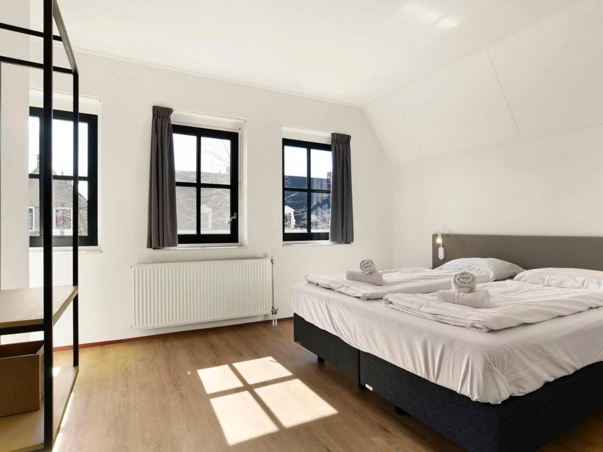 Luxury 4-Person Residence In The Holiday Park Landal Esonstad Anjum 외부 사진