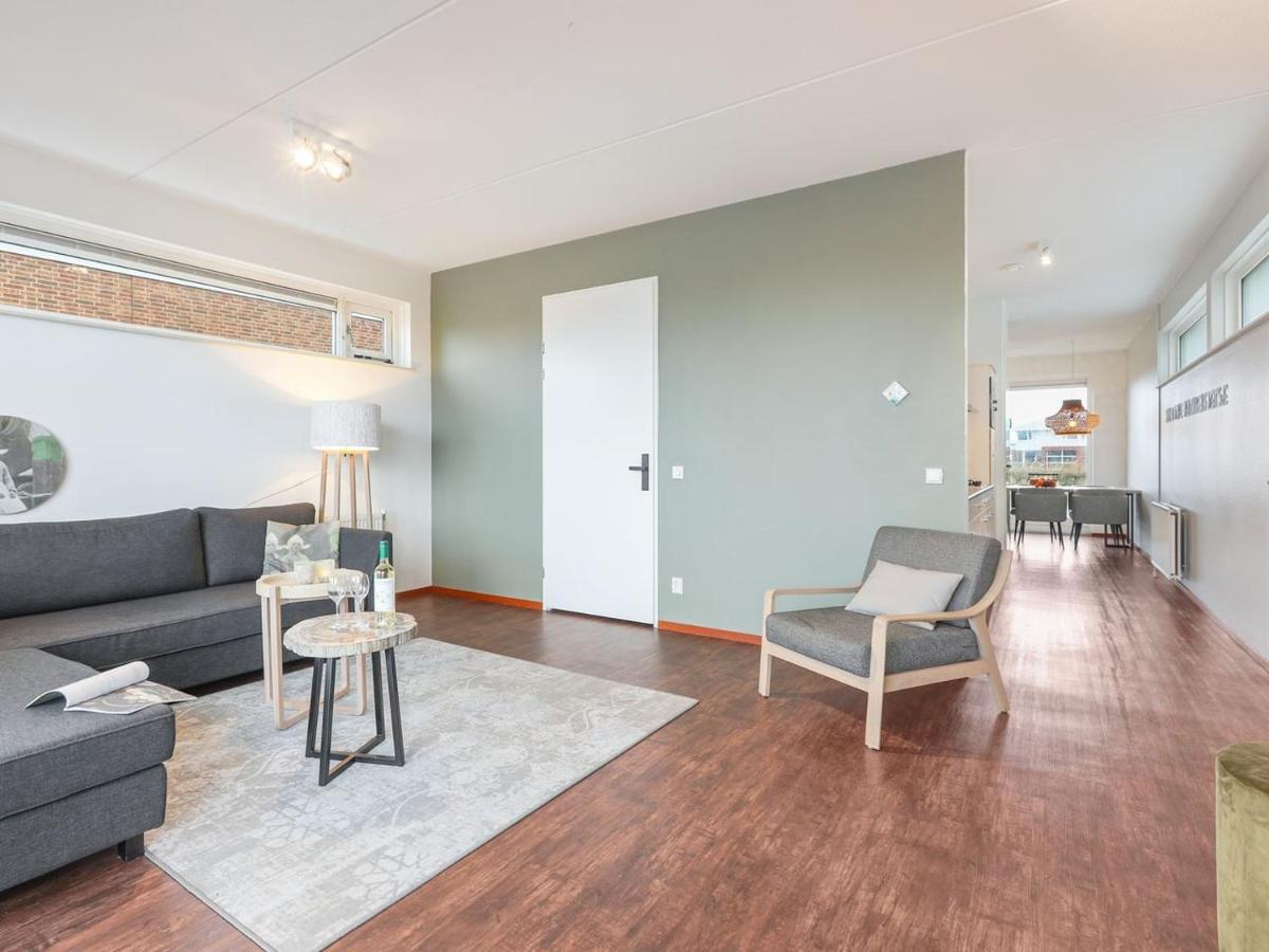 Luxury 4-Person Residence In The Holiday Park Landal Esonstad Anjum 외부 사진