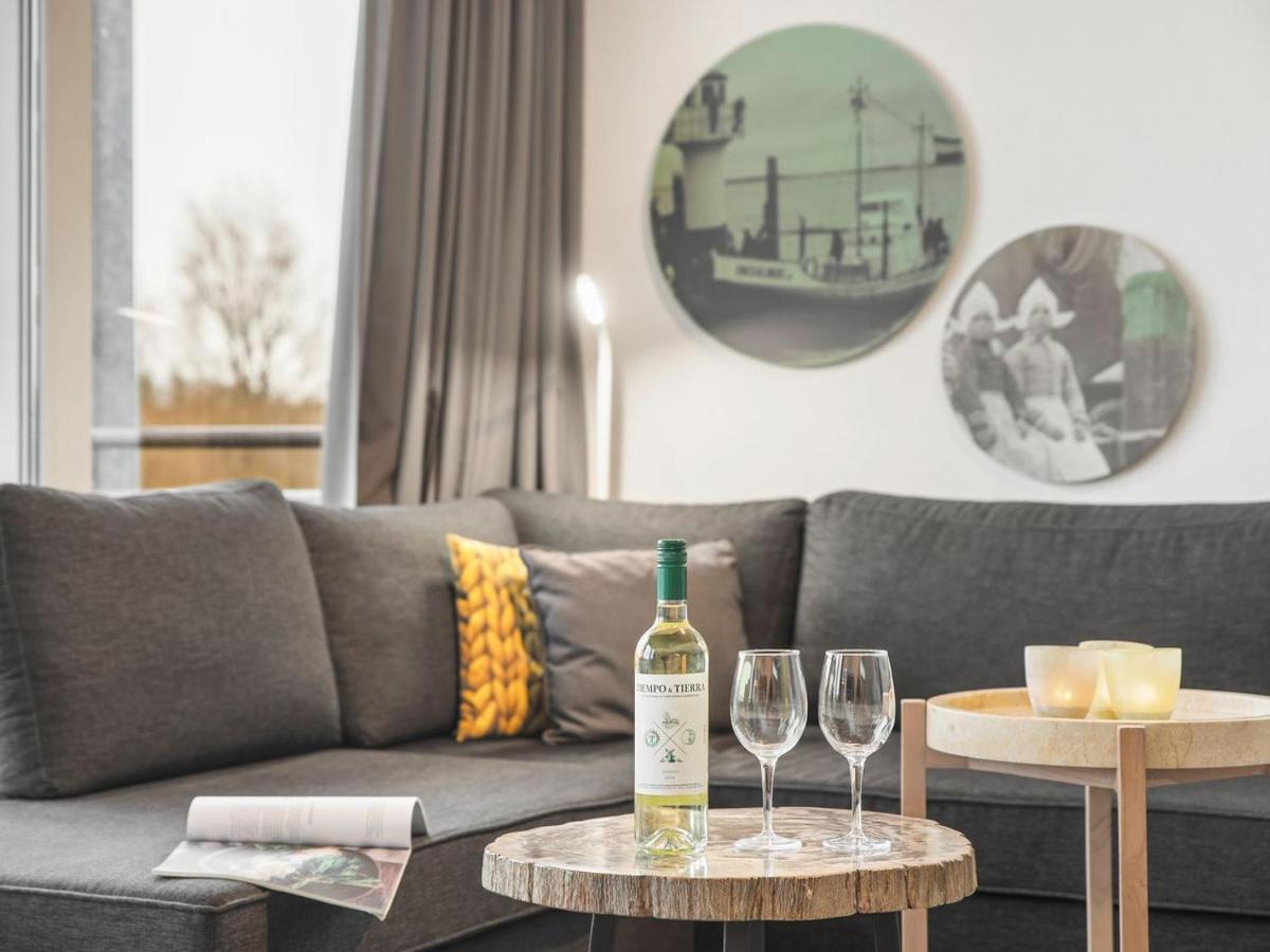 Luxury 4-Person Residence In The Holiday Park Landal Esonstad Anjum 외부 사진